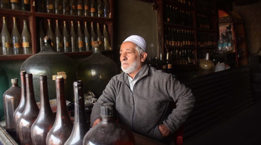 Photo Essay: Arq-i-Gulab Waan