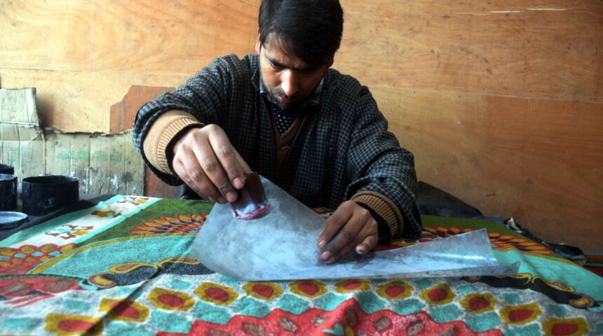 Photo Essay: Papier Mache & Kalamkari Shawls