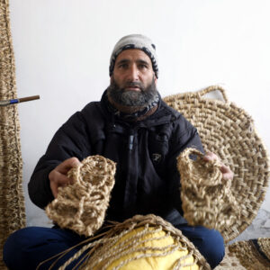Photo Essay: Straw Footwear (Pulhoor), Kashmir