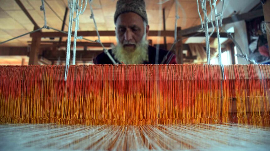 Photo Essay: The Art of Weaving Pashmina