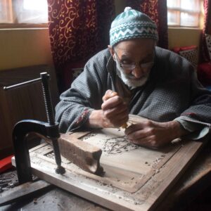 Photo Essay: Walnut wood carving