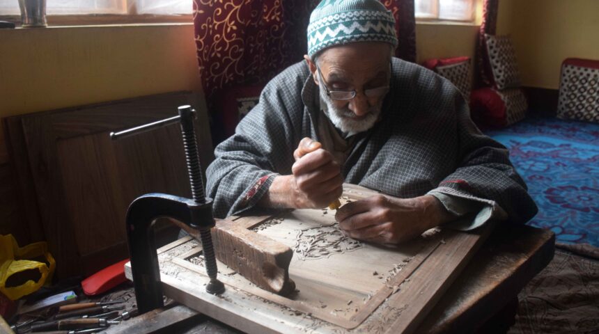 Photo Essay: Walnut wood carving