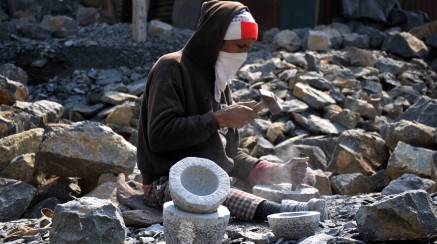 Photo Essay: Sangtaraash – the stone carvers of Kashmir