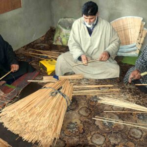Photo Essay: Kashmiri Tomlah Shupp (Rice Cleaner)