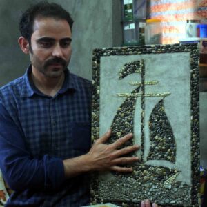 Photo Essay: Pebble artist, Kashmir