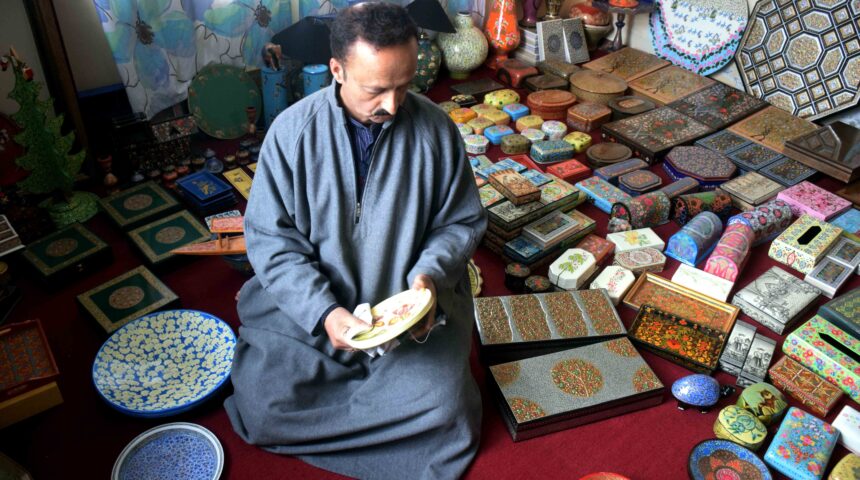 Photo Essay: Papier Mache, Kashmir