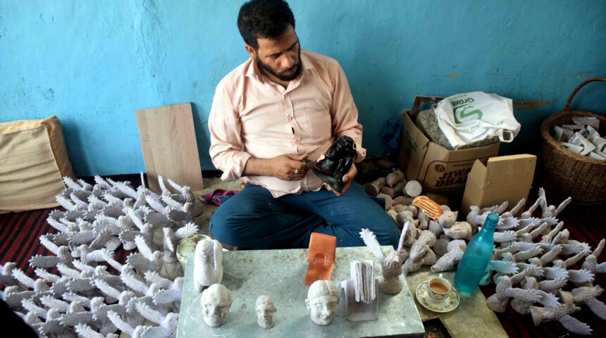 Photo Essay: Sakhta-saz, the paper pulp artisans of Kashmir