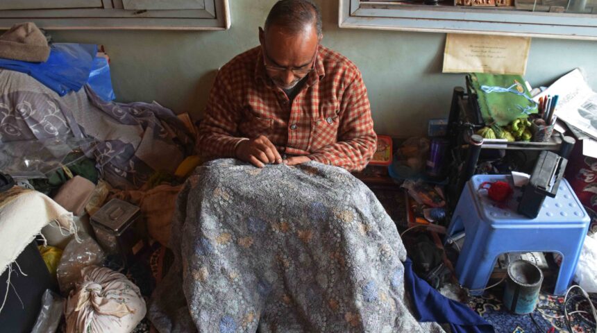 Photo Essay: Sozni artist of the Valley