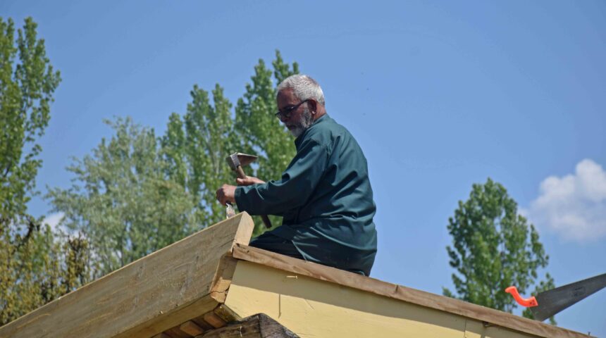 Photo Essay: Kashmir’s only surviving houseboat-maker Abdul Khaliq Najar