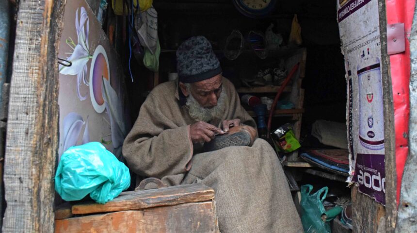 Photo Essay: 115-year-old Kashmiri cobbler,Ghulam Mohammad Sheikh