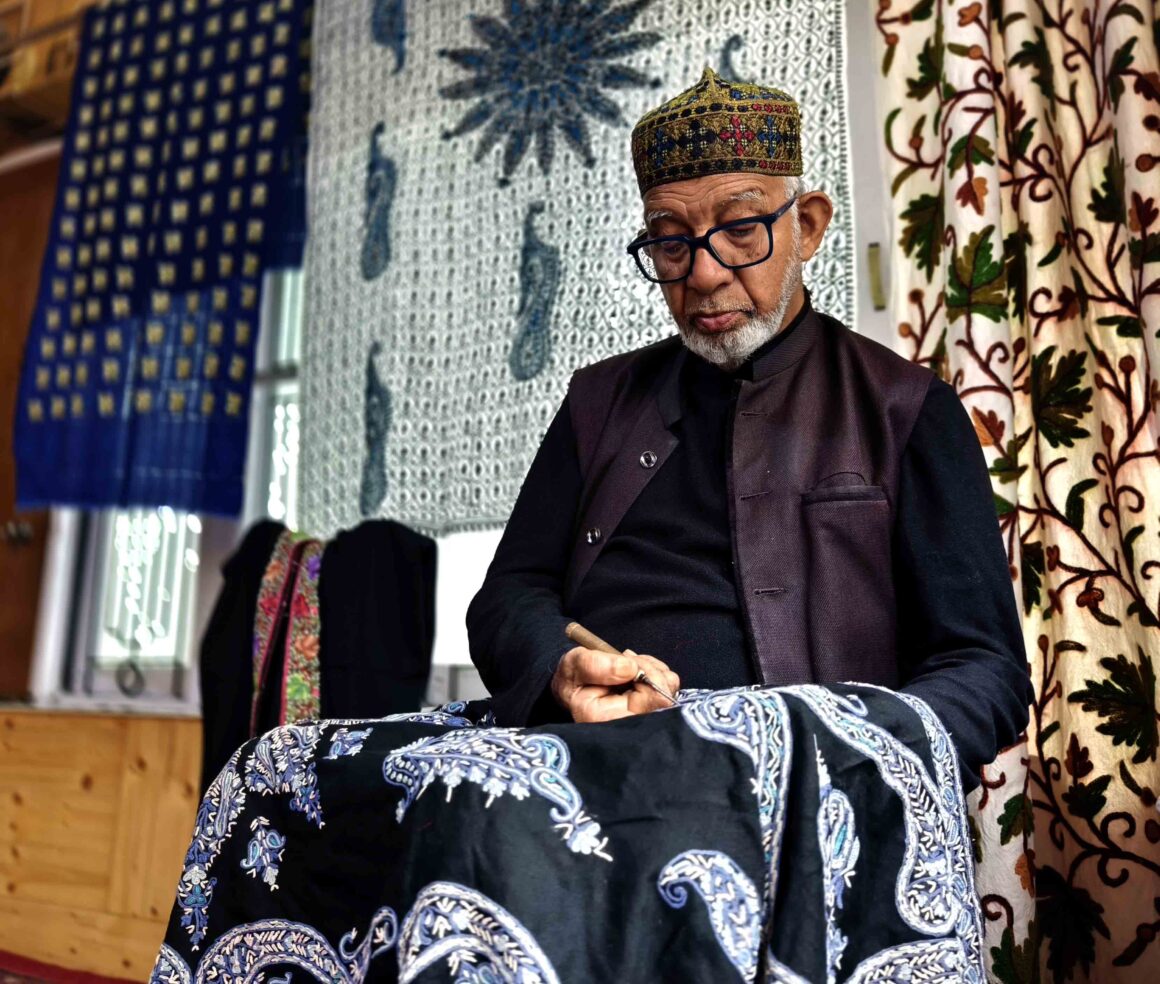 Photo Essay: Art of Aari Work – The Timeless Craft of Abdul Majeed