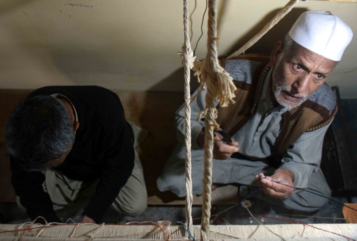 Photo Essay: Manzoor Khan and the Vanishing Art of Carpet Weaving